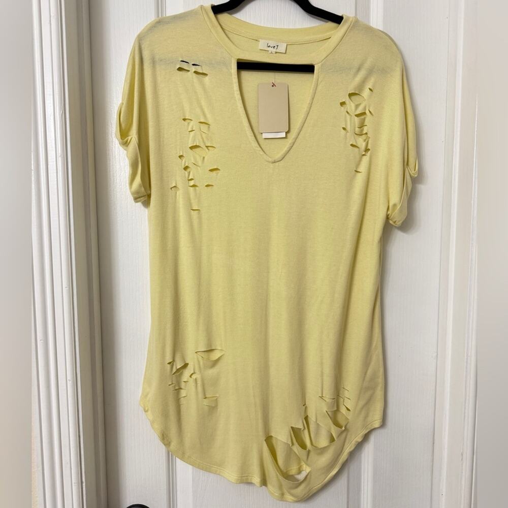 Love J distressed yellow v-neck t-shirt with cutouts Size L